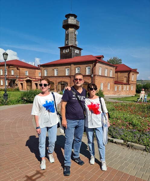 144-Рождественская площадь